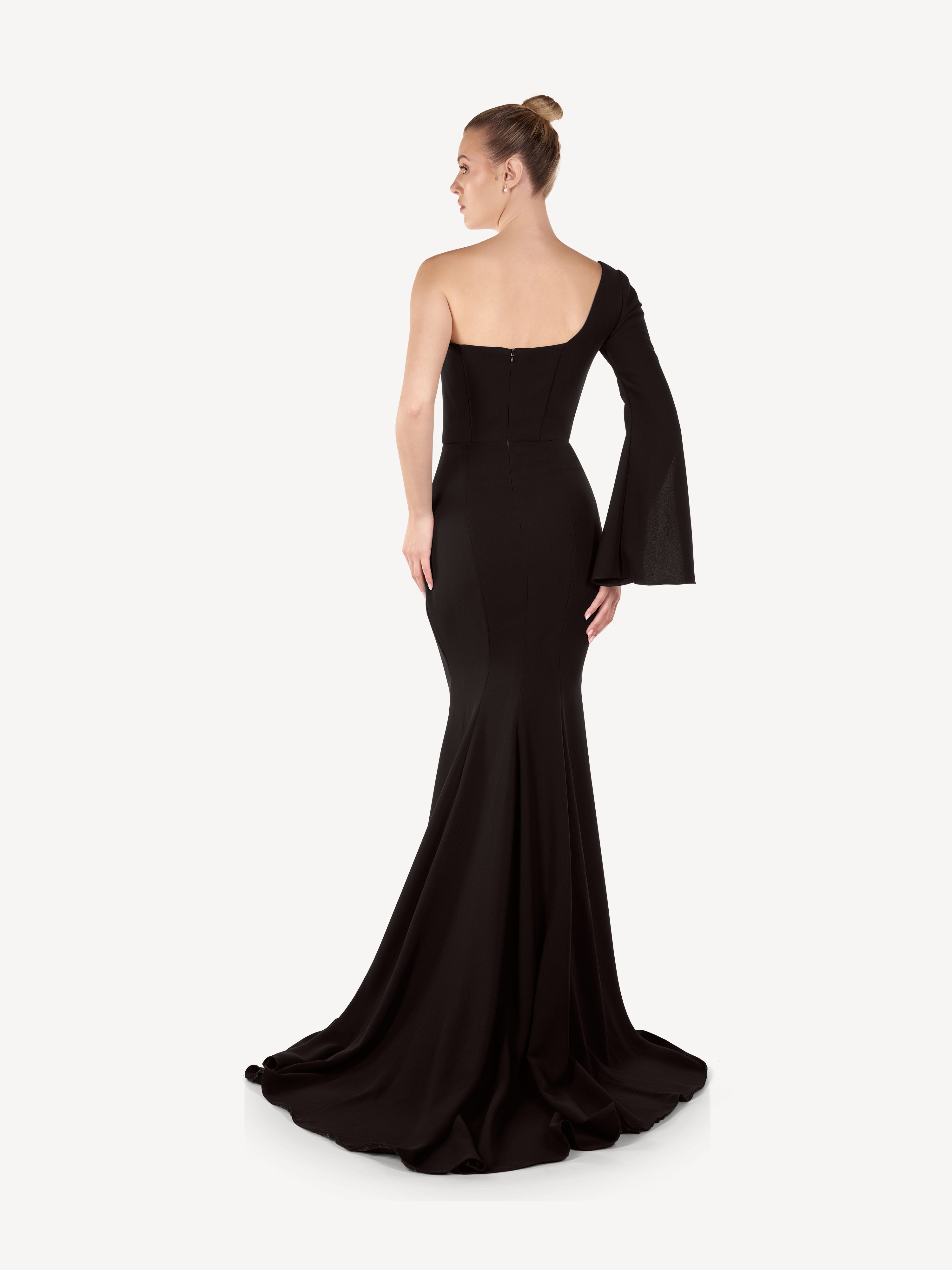 Rochie Maxi Asimetrica cu Aplicatii din Cristale, Ophélie