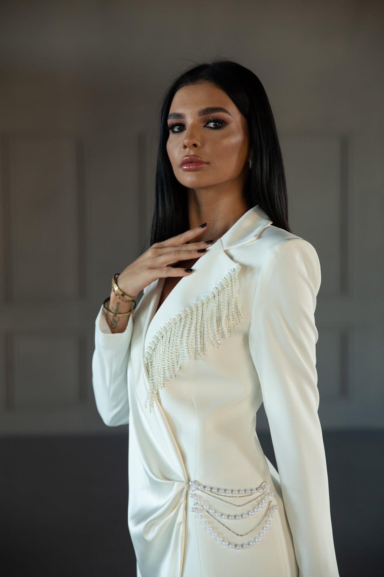 Rochie Sacou Mini Drapata cu Aplicatii Perle, Yvy