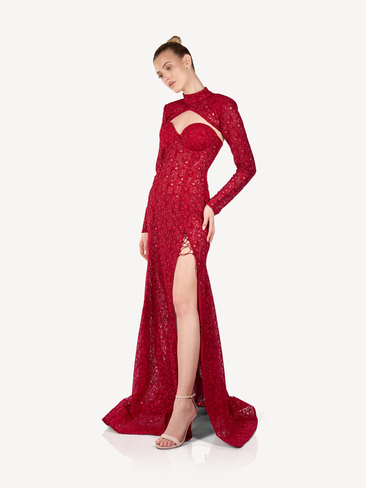 Rochie Maxi din Dantela cu Guler Inalt si Slit Frontal, Scarlett Rouge