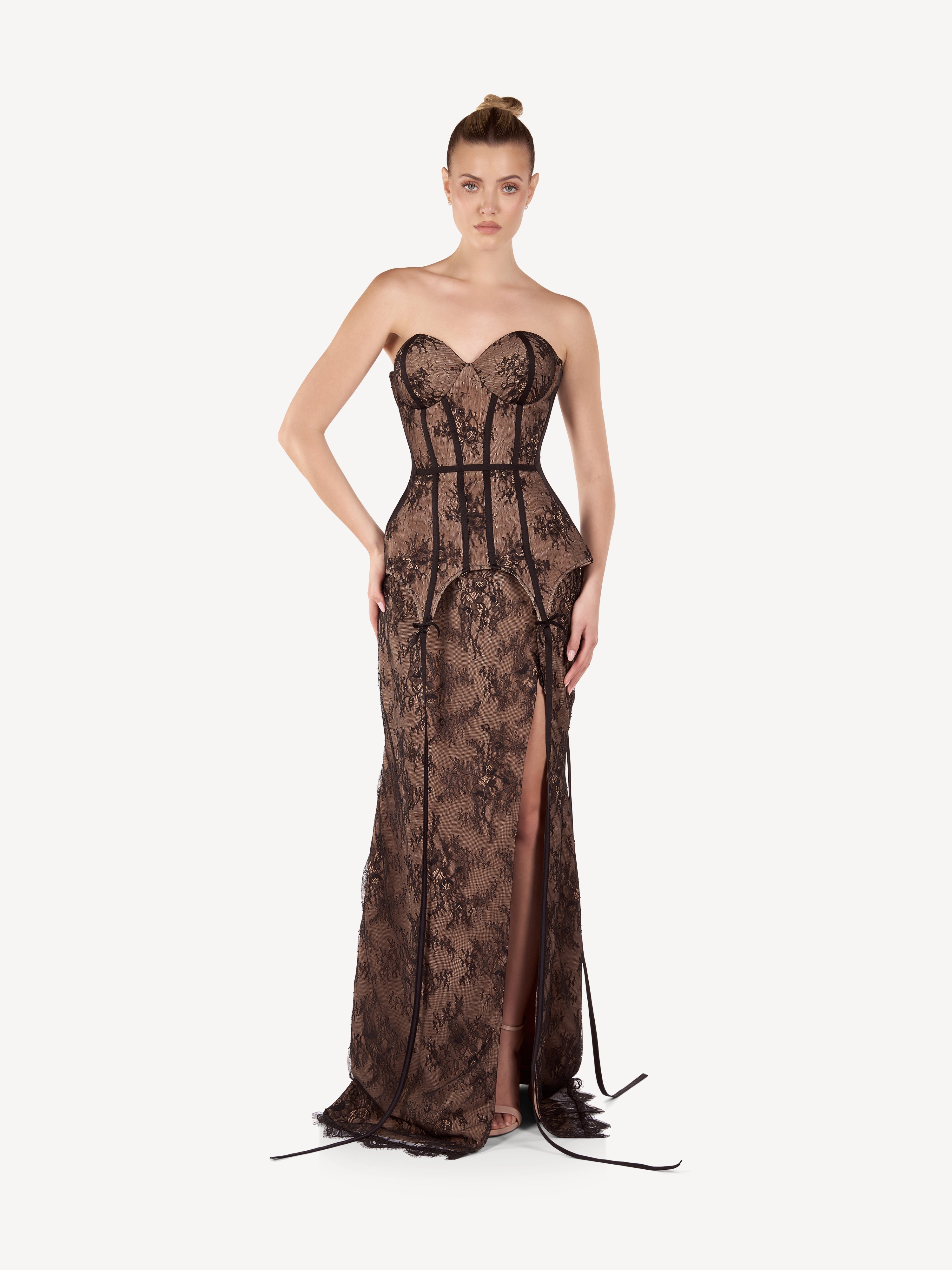 Rochie Maxi Corset din Dantela si Crep cu Slit Frontal, Isadora