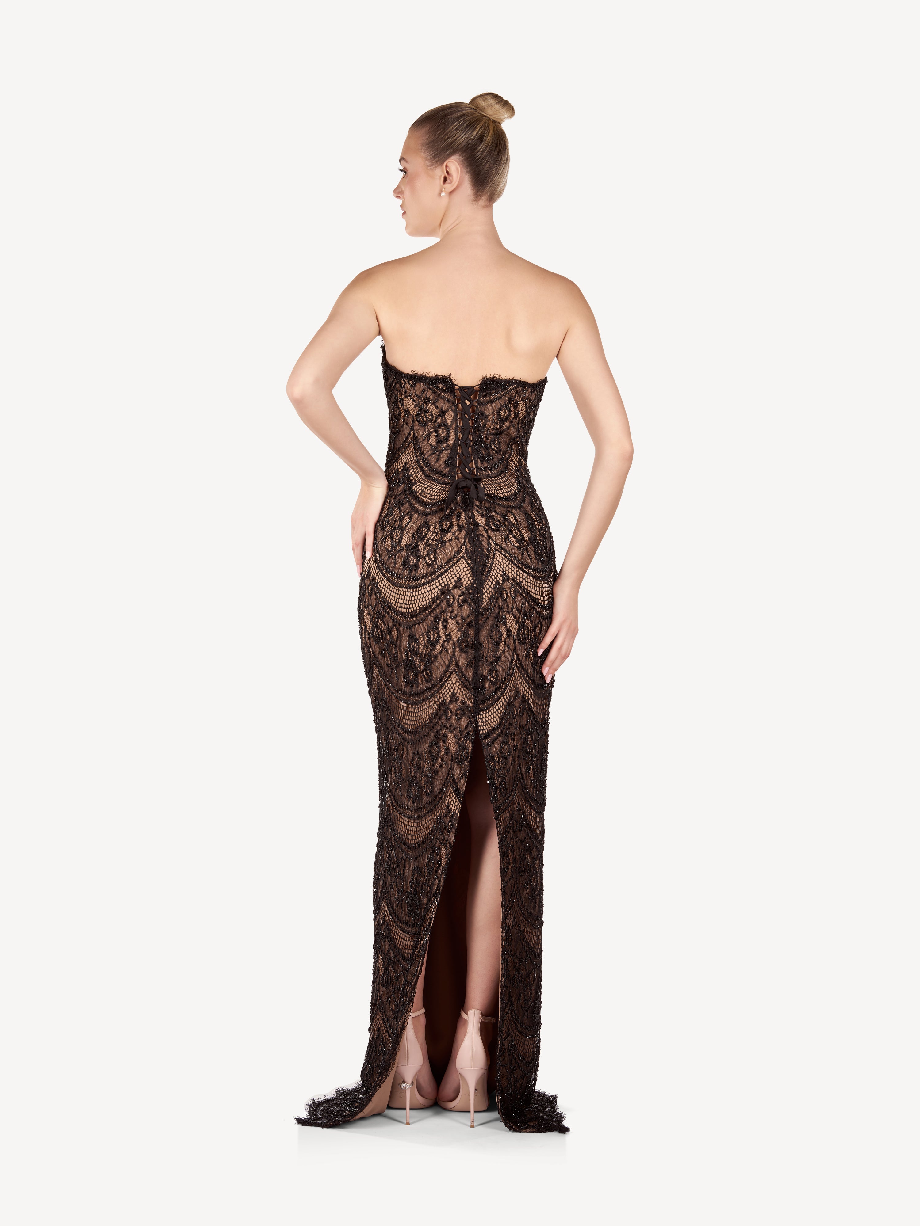 Rochie Maxi cu Broderii Ornamentale si Corset, Valéria