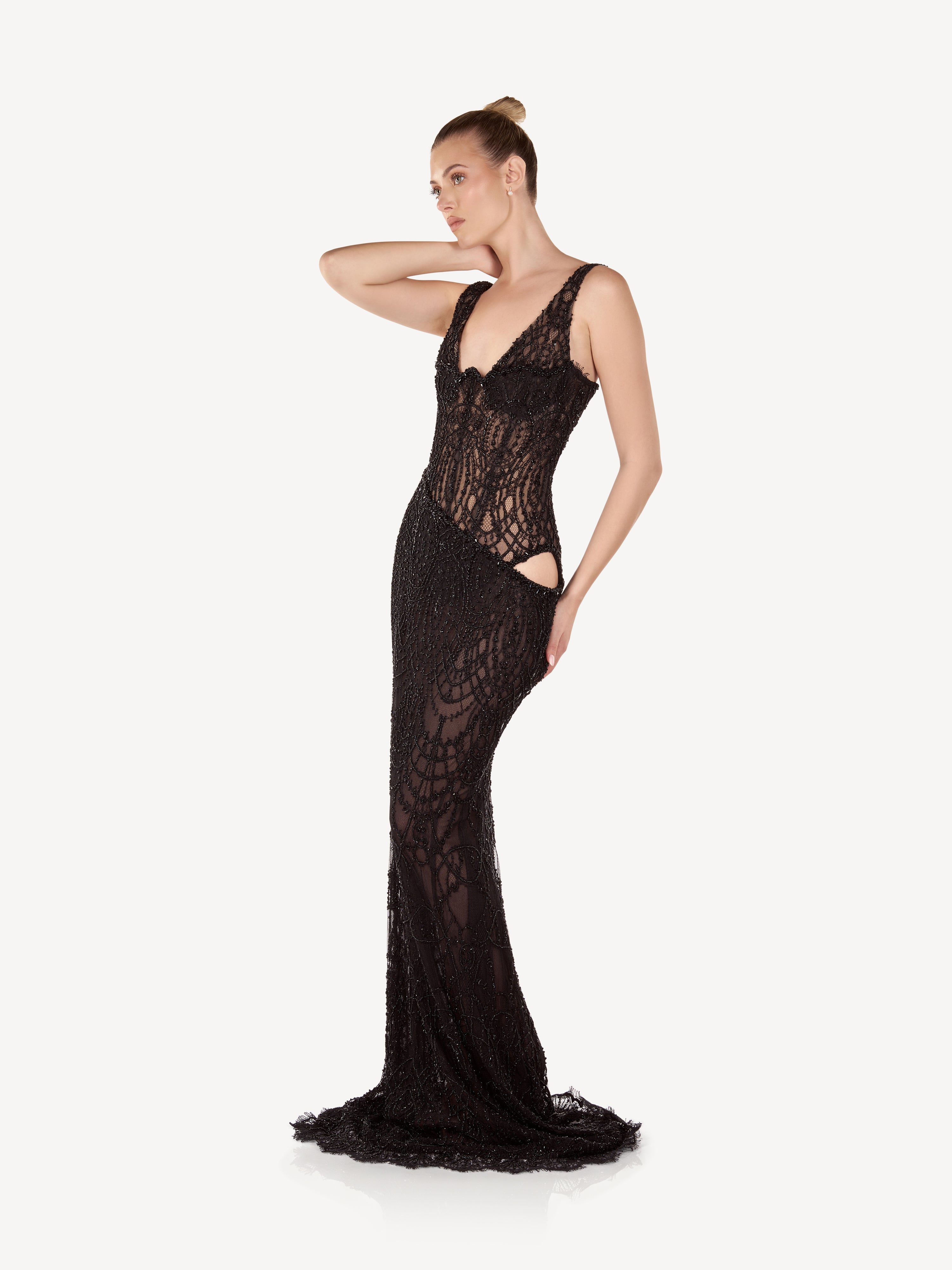 Rochie Maxi Sirena cu Broderii si Decupaje Laterale, Noir Élise
