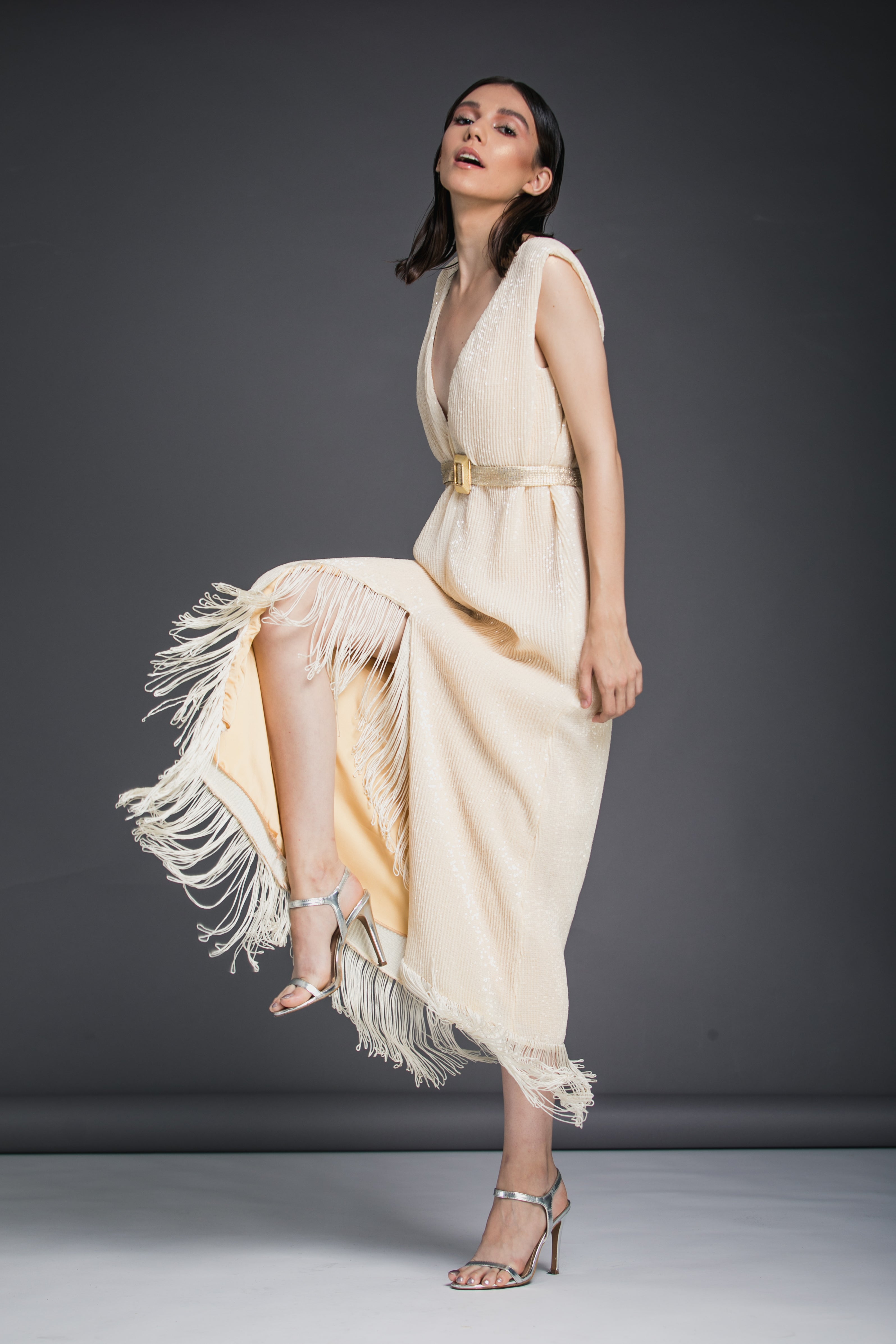 Rochie Midi cu Paiete si Franjuri la Baza, Butter